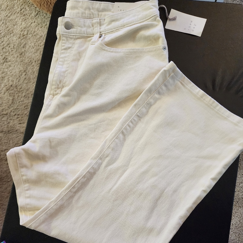 A New Day Jeans - Picture 4 of 4